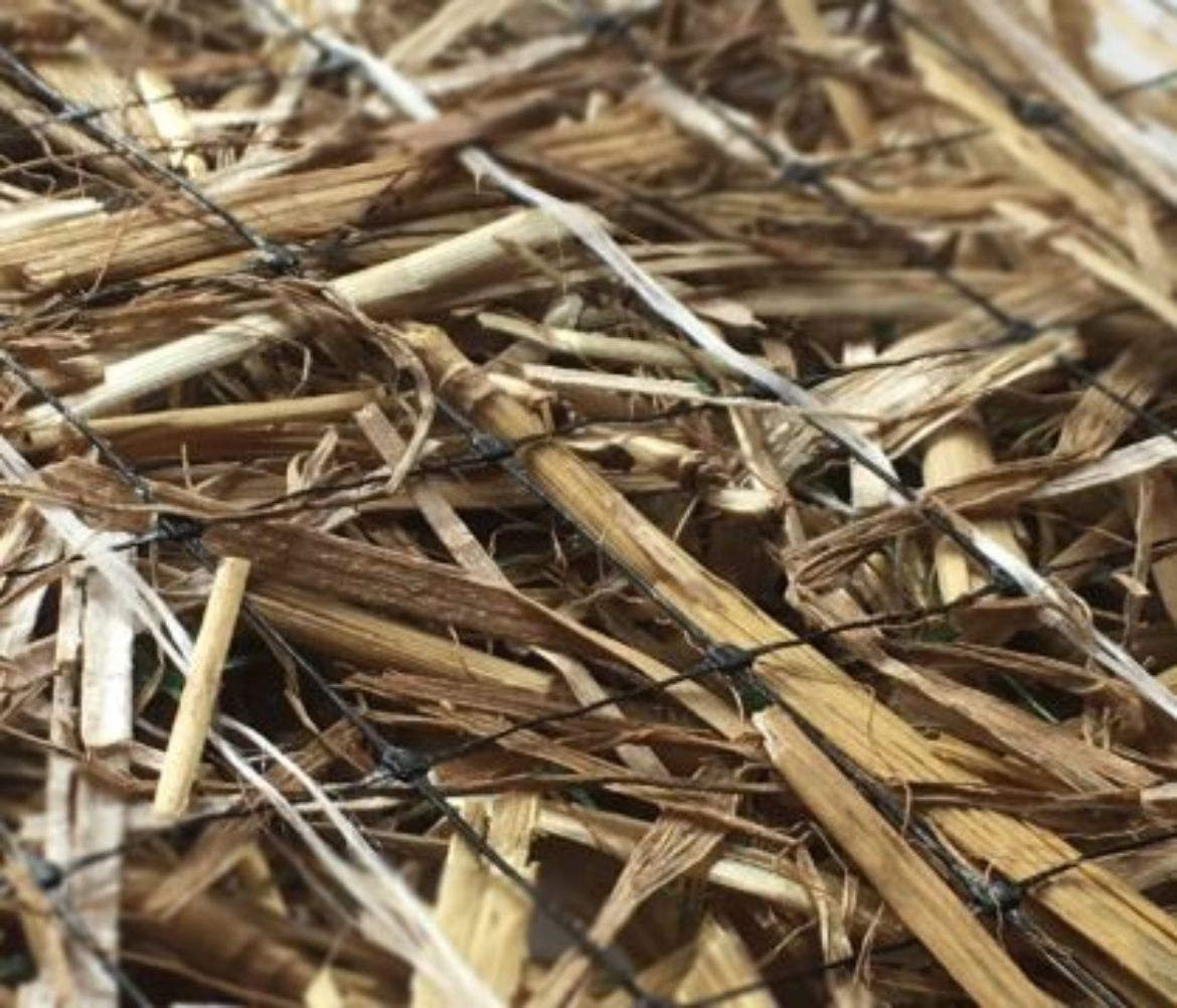 Picture of EA ECSC-3 8' X 112.5' 70% STRAW 30% COCONUT TRIPLE NET